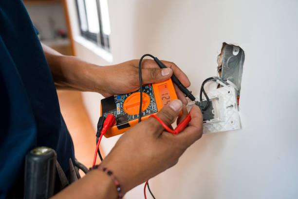 Best Emergency Electrical Repair  in Woodstock, IL